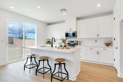 Kitchen - 850 Trolley Track Rd, Redlands, CA 92374 photo 2 of 6