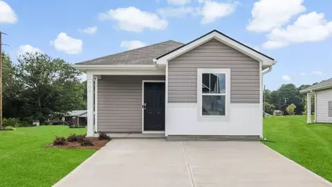 829 Michelle Owen Dr, Woodruff, SC 29388
