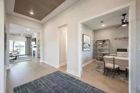 Entry Way - 99 James Estates Dr, Fulshear, TX 77441 photo 2 of 7