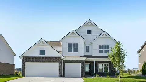 831 Pearl St, Whiteland, IN 46184