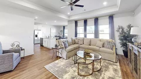 Living - 229 Canvasback Trl, Brandon, MS 39047 photo 5 of 5