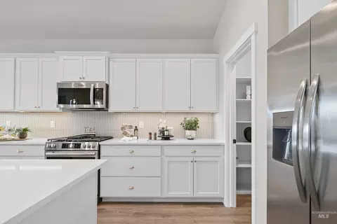 15919 N Kirkpatrick, Nampa, ID 83651