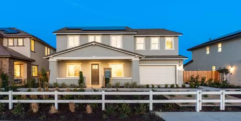Exterior - 294 N Vista Ave, Fowler, CA 93625 photo 9 of 9