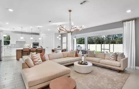 Living - 3362 Yellow Leaf Cir, Spring Hill, FL 34609 photo 1 of 2