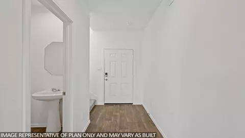 Entry Way - 7235 Rolling Valley Ln, Conroe, TX 77304 photo 3 of 3