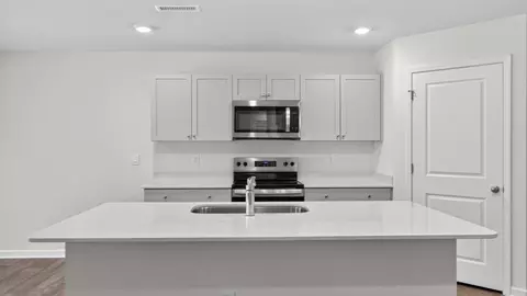 Kitchen - 76 Richmond Run, Stem, NC 27581 photo 2 of 4