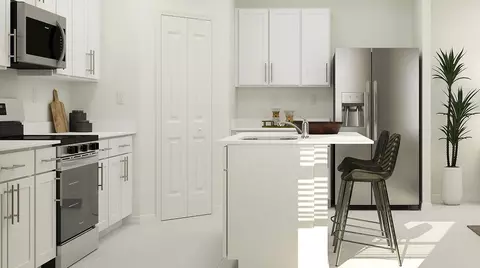 Kitchen - 13530 Noble Garnet Ln, Parrish, FL 34219 photo 4 of 4