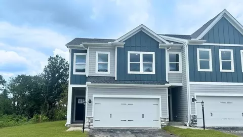 162 River Ridge Dr, Moon Township, PA 15108