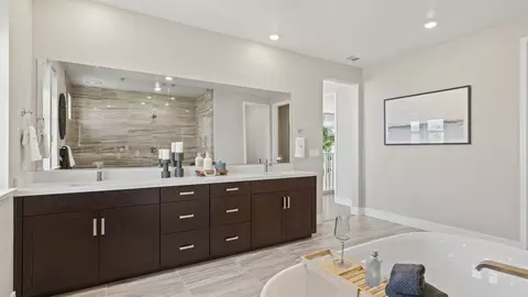 Bath - 1745 Margaret Way, Dublin, CA 94568 photo 13 of 24
