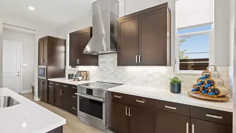 Kitchen - 1745 Margaret Way, Dublin, CA 94568 photo 9 of 18