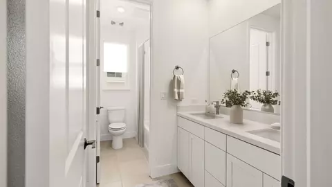 Bath - 1745 Margaret Way, Dublin, CA 94568 photo 20 of 24