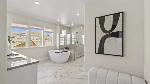 Bath - 1745 Margaret Way, Dublin, CA 94568 photo 3 of 24