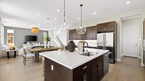Kitchen - 1745 Margaret Way, Dublin, CA 94568 photo 10 of 18