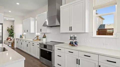 Kitchen - 1745 Margaret Way, Dublin, CA 94568 photo 2 of 18