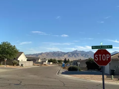 Alan Ladd Dr, Kingman, AZ 86409 photo 3
