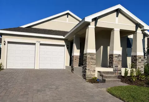 1703 Cadence St, Minneola, FL 34715