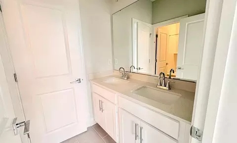 Bath - 100 Crescent Shores Rd, Saint Augustine, FL 32086 photo 2 of 3