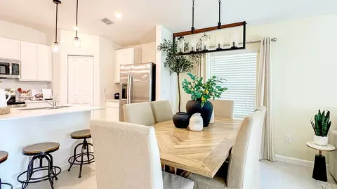 Dining - 2186 86th Dr, Vero Beach, FL 32966 photo 2 of 2