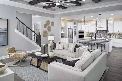 Living - 3386 Yellow Leaf Cir, Spring Hill, FL 34609 photo 2 of 4