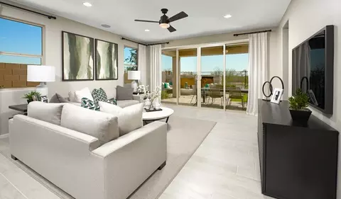 Living - 1713 N 79th Dr, Phoenix, AZ 85035 photo 1 of 8