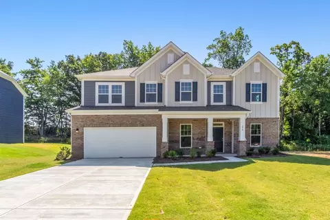 Exterior - 111 Amber Glen Dr, Locust, NC 28097 photo 4 of 9