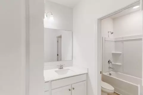Bath - 111 Amber Glen Dr, Locust, NC 28097 photo 1 of 2