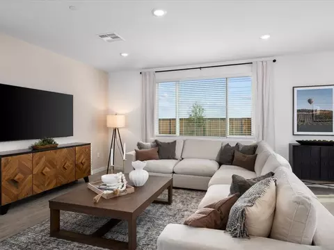 4303 Tribute Ln, Lincoln, CA 95648