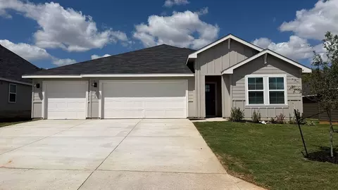 176 Teal St, Fredericksburg, TX 78624