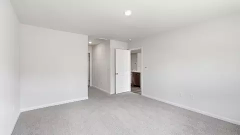 Bedroom - 130 Cascade Ln, Seneca, SC 29678 photo 6 of 10