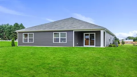 Exterior - 130 Cascade Ln, Seneca, SC 29678 photo 5 of 6