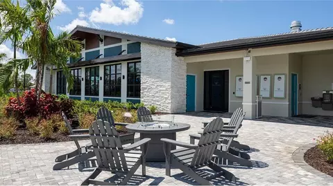 View/Area - Maya Bay Ct, Venice, FL 34293 photo 7 of 14