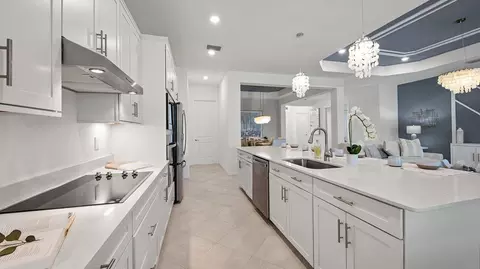 Kitchen - Maya Bay Ct, Venice, FL 34293 photo 3 of 6