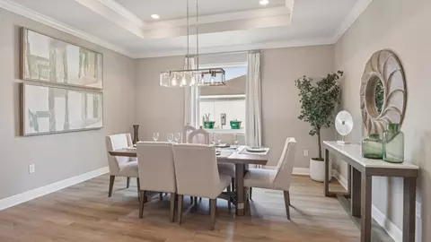 Dining - 2214 Elegant Mnr Cir, Edgewater, FL 32141 photo 2 of 4