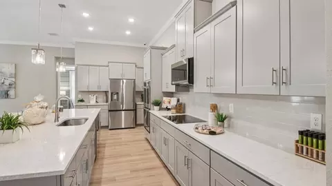 Kitchen - 2214 Elegant Mnr Cir, Edgewater, FL 32141 photo 3 of 8