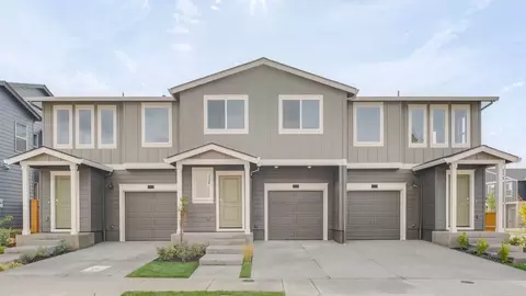 Exterior - 6018 SE 15th St, Gresham, OR 97080 photo 2 of 12