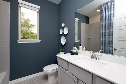 Bath - 2083 Rhodora Ave, Forney, TX 75126 photo 4 of 6