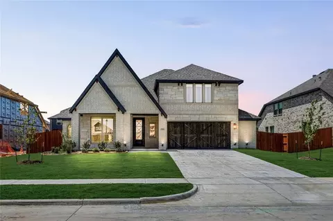 520 Sanctuary Dr, Waxahachie, TX 75165