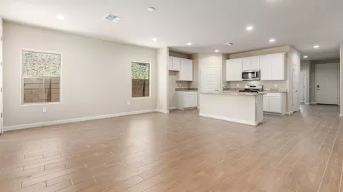Living - 780 W Lexington St, Vail, AZ 85641 photo 4 of 7