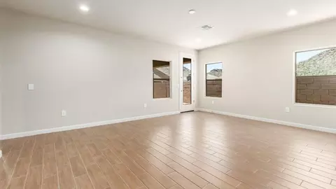 Living - 780 W Lexington St, Vail, AZ 85641 photo 1 of 7
