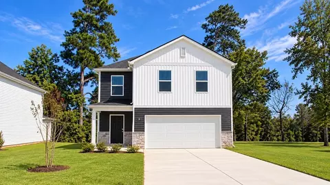 138 Evergreen Cir, Rossville, GA 30741
