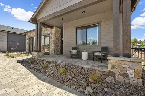 Exterior - 2604 S Gamma Loop, Flagstaff, AZ 86001 photo 12 of 16
