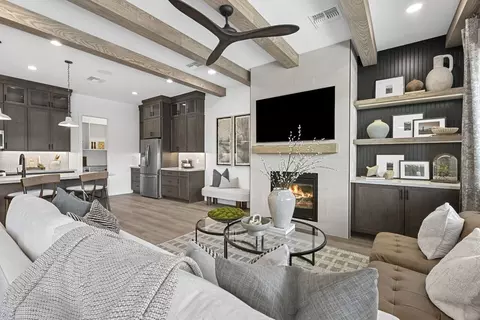 Living - 2604 S Gamma Loop, Flagstaff, AZ 86001 photo 5 of 5