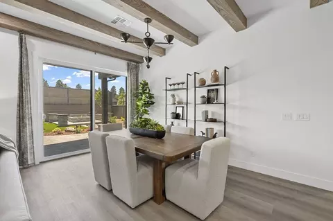 Dining - 2604 S Gamma Loop, Flagstaff, AZ 86001 photo 1 of 3