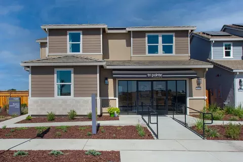 Exterior - 3199 Scott Edwards Ln, Lathrop, CA 95330 photo 2 of 21