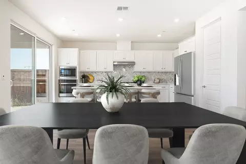Dining - 3199 Scott Edwards Ln, Lathrop, CA 95330 photo 2 of 6