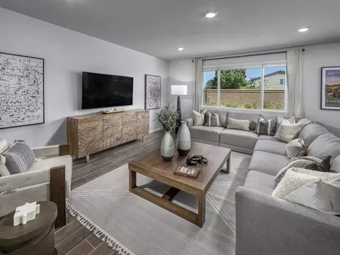 Living - 2491 Zellerbach St, Manteca, CA 95337 photo 1 of 2