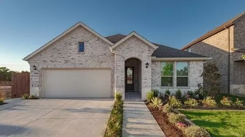 233 Texas Red Ln- Selling From The Reserve At Spiritas Rnch, Oak Point, TX 75068