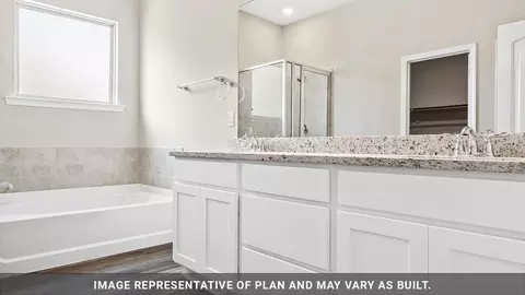 Bath - 5449 Iris Hollow Rd, Slidell, LA 70461 photo 1 of 3