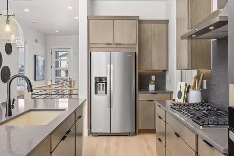 Kitchen - 2093 Falling Leaf, Windsor, CO 80550 photo 4 of 8