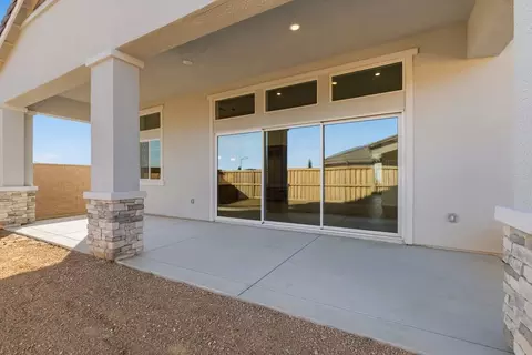 1100 Mazzini Rd, Paso Robles, CA 93446